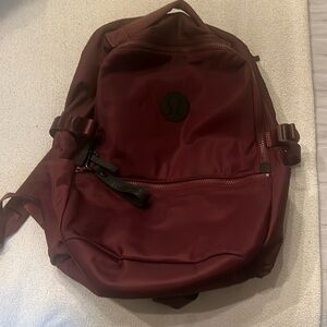 Lululemon backpack perfect condition! New crew 22L